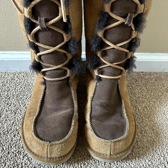 UGG Australia Chestnut Suede Moccasin Tall Lace-Up Boot; sz. 8 - Picture 13 of 15